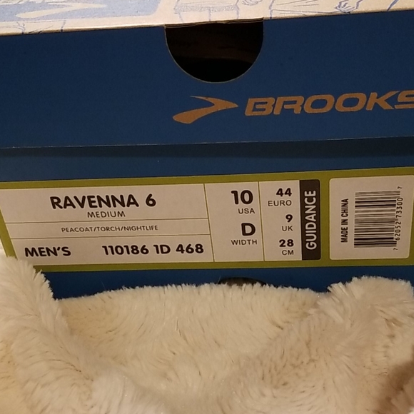 New Brooks Ravenna 6 size 10 - Picture 4 of 4